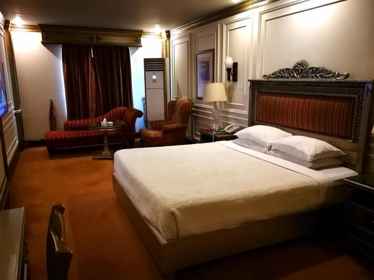 Regency Inn Hotel Lahore Eksteriør billede