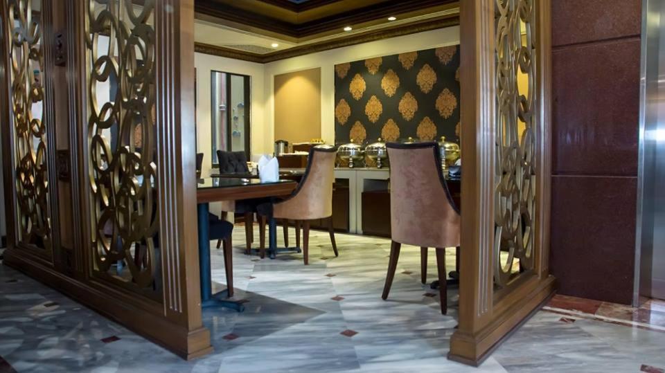 Regency Inn Hotel Lahore Eksteriør billede