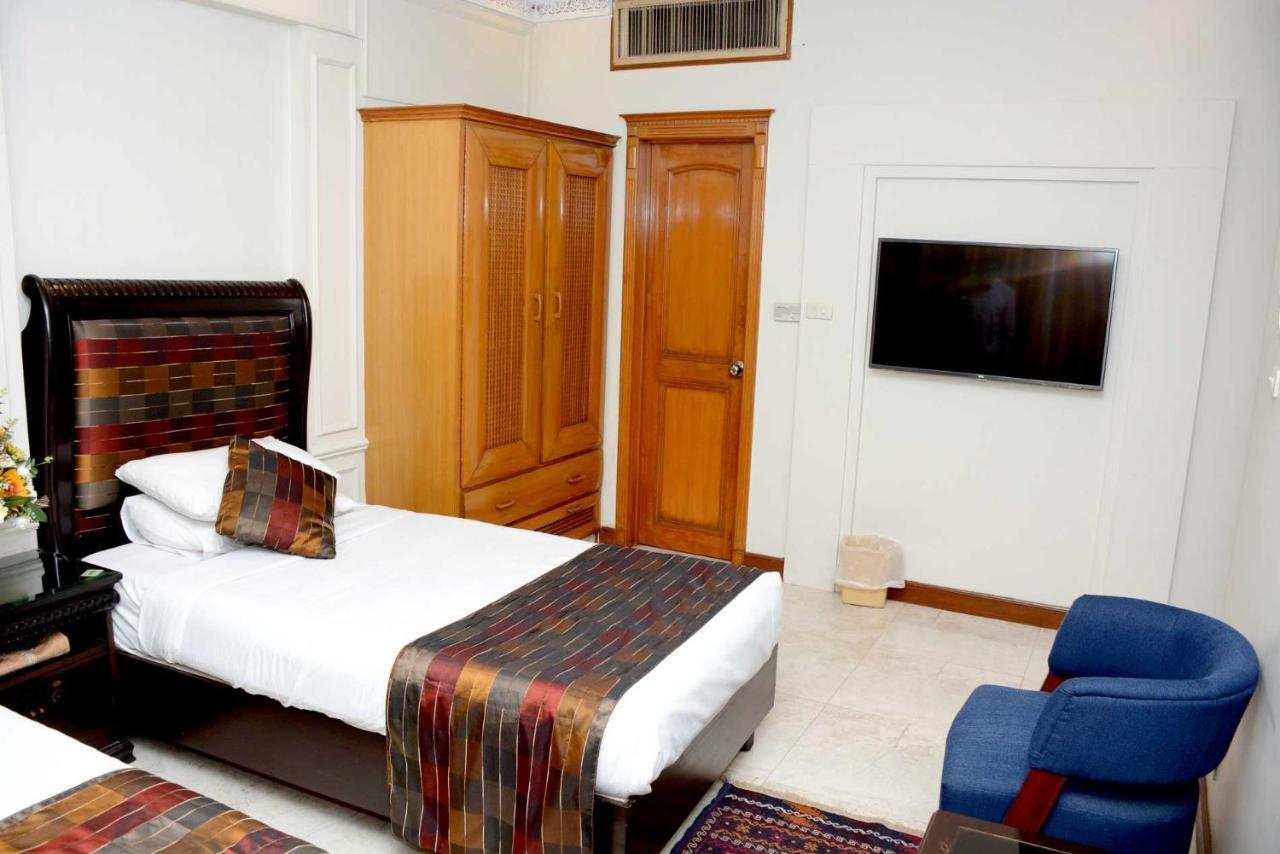 Regency Inn Hotel Lahore Eksteriør billede